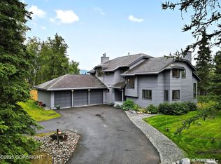 4690 Southpark Bluff Dr, Anchorage, AK 99516