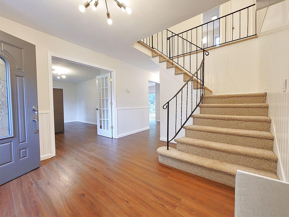 1st image of 6 Leesburg Ct #1