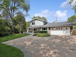 2218 Old Glenview Rd, Wilmette, IL 60091