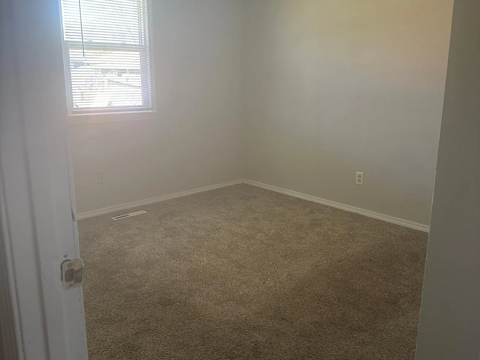 1 bed, $765 — Photo 3