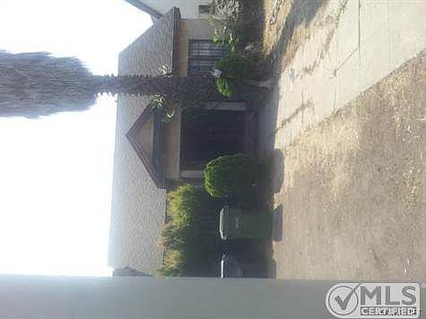 1st image of 505 N Kingsley Dr