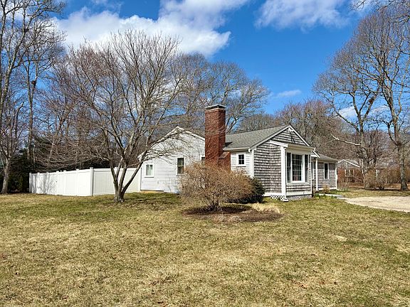 2nd image of 1309 Shootflying Hill Road