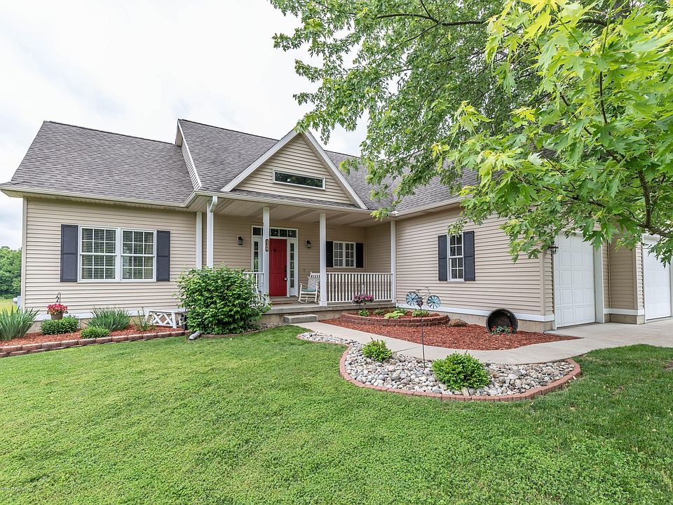 1st image of 4306 Cinnamon Ln