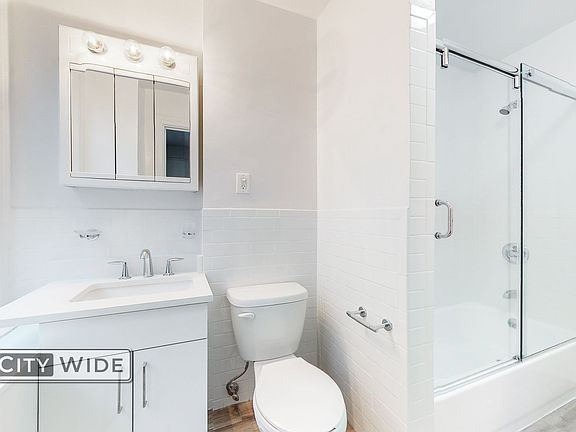 3rd image of 145 W 55th St APT 7F