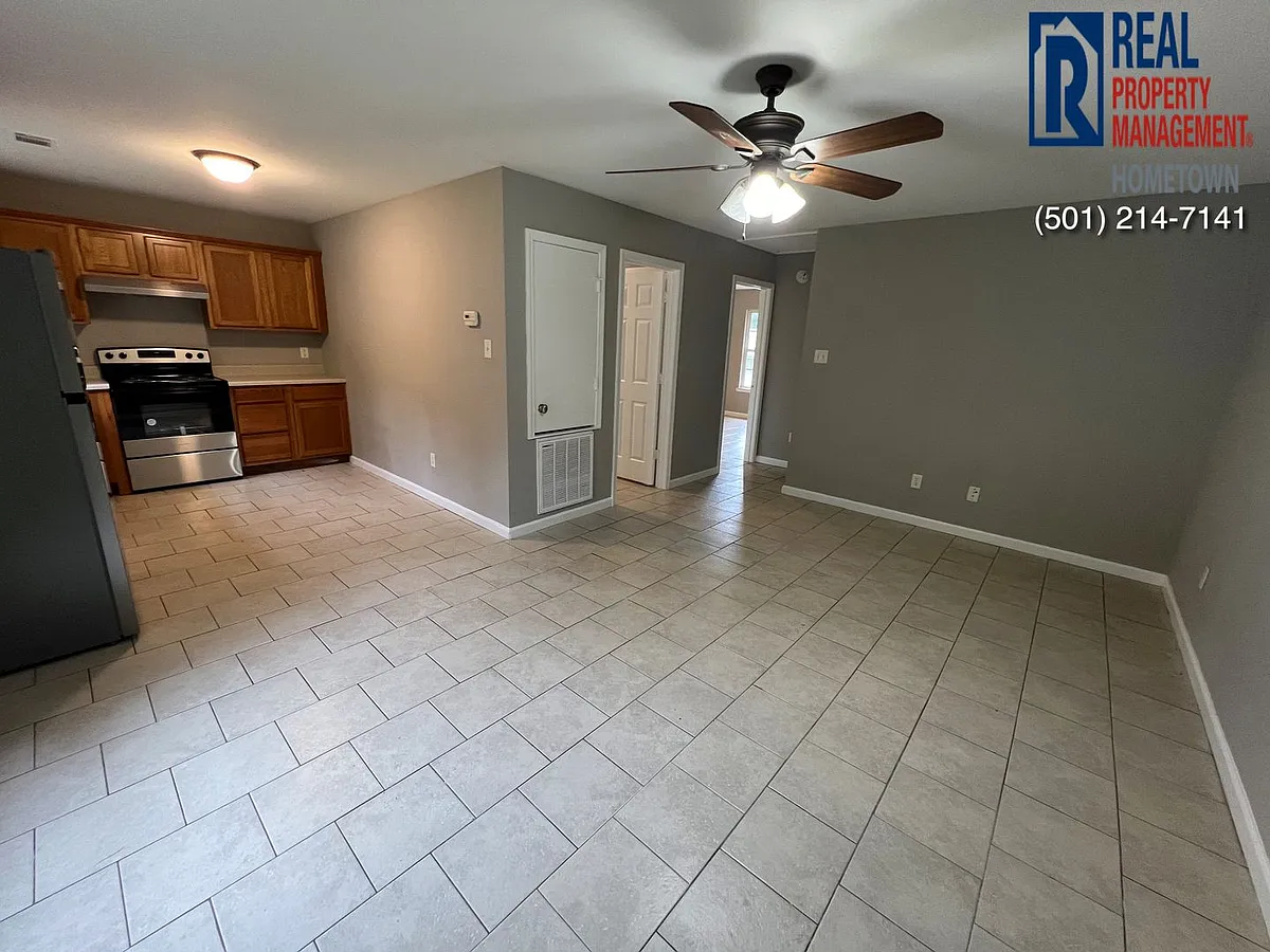 Building Photo - 3909 Tates Mill Rd #2A