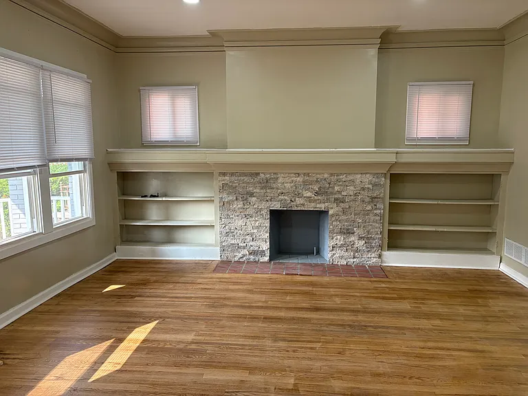 2536 Calvert St #2 — Photo 13