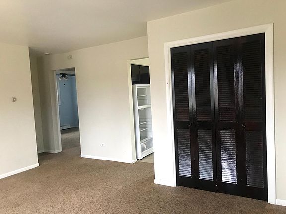 2nd image of 276 Kathleen Dr APT D