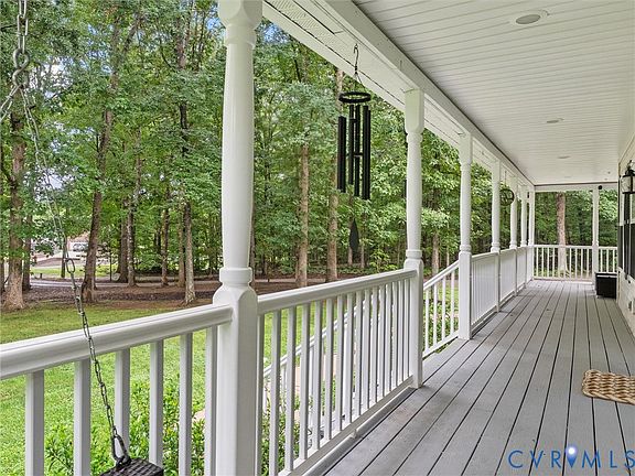 3rd image of 10180 Arbor Dr