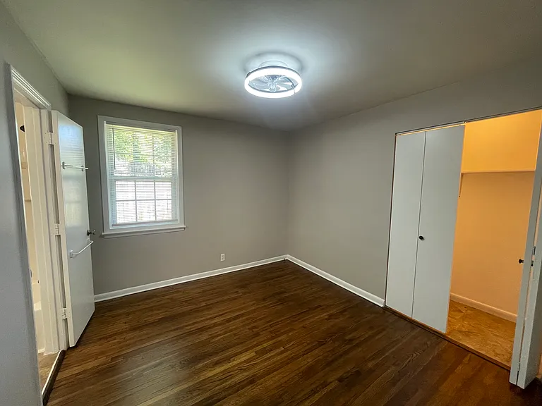 2425 Chapel Ave #B — Photo 8