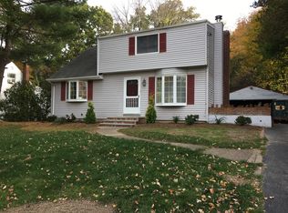 30 Sicomac Rd, Hawthorne, NJ 07506