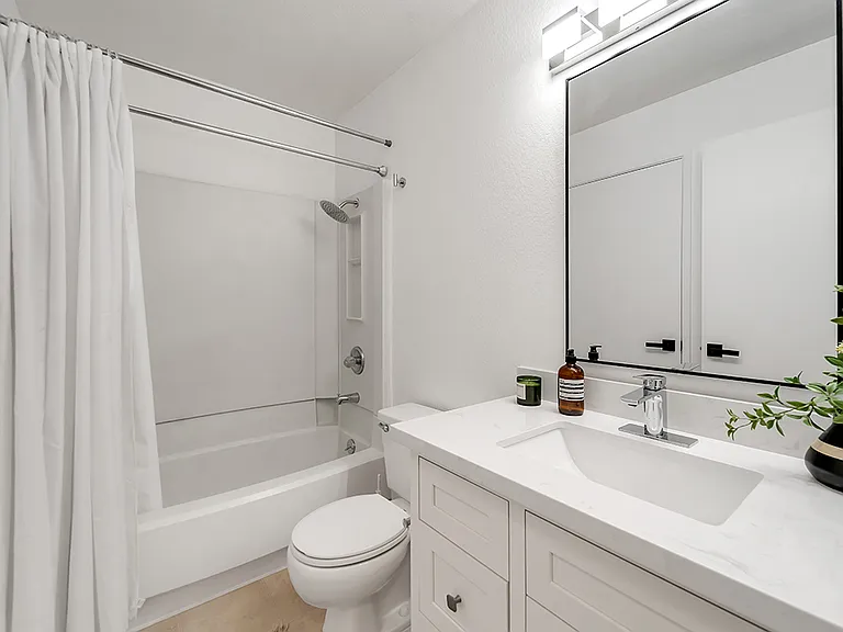 1913 La Terrace Cir — Photo 13