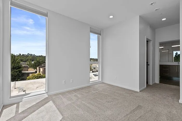 3908A S Hudson St — Photo 22