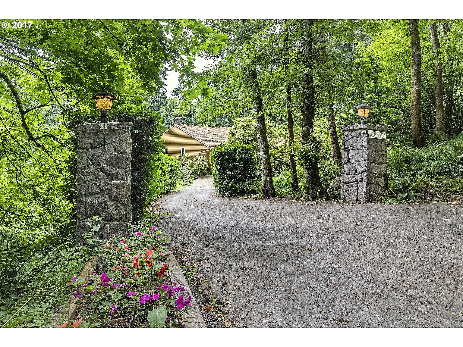 18840 Hill Top Rd photo 1