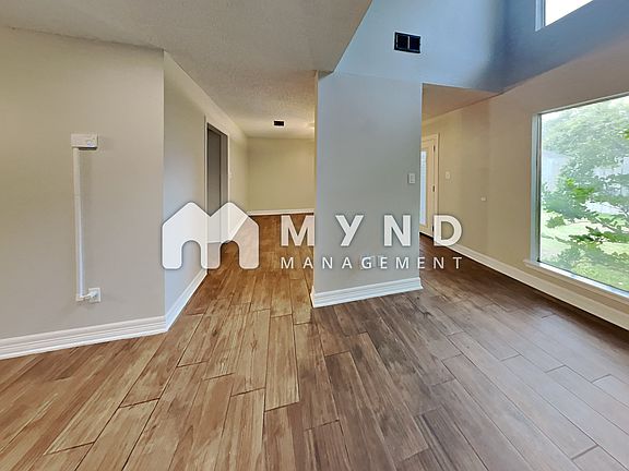 5th image of 13911 Greenway Dr