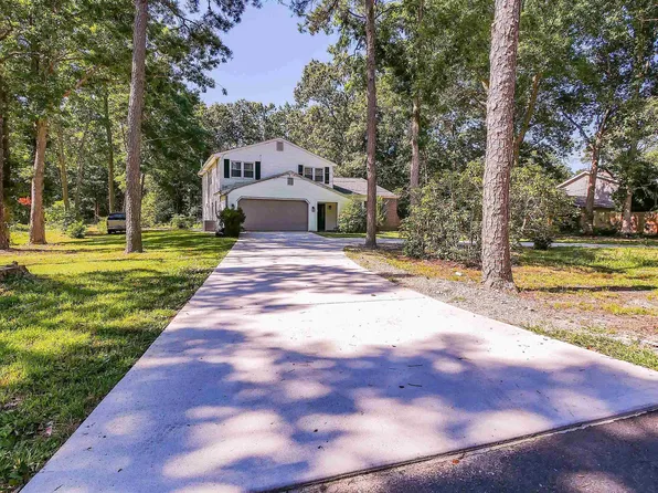 305 Oakland Ave, Egg Harbor Township, NJ 08234