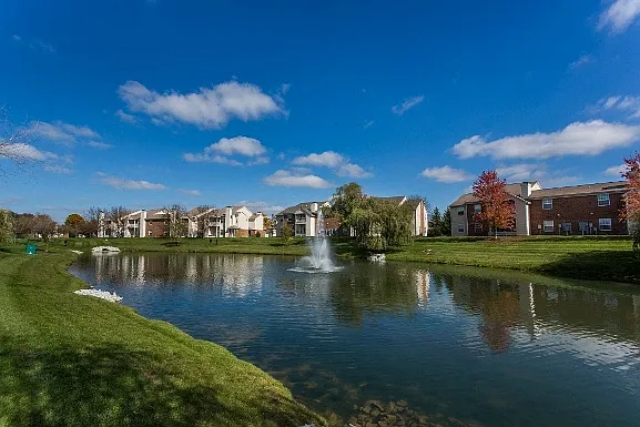 Lakes of Windsor — Photo 9
