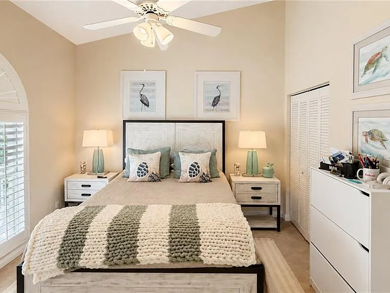 8274 Twelve Oaks Cir #126 — Photo 30