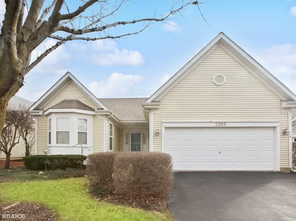 21119 W Walnut Dr, Plainfield, IL 60544