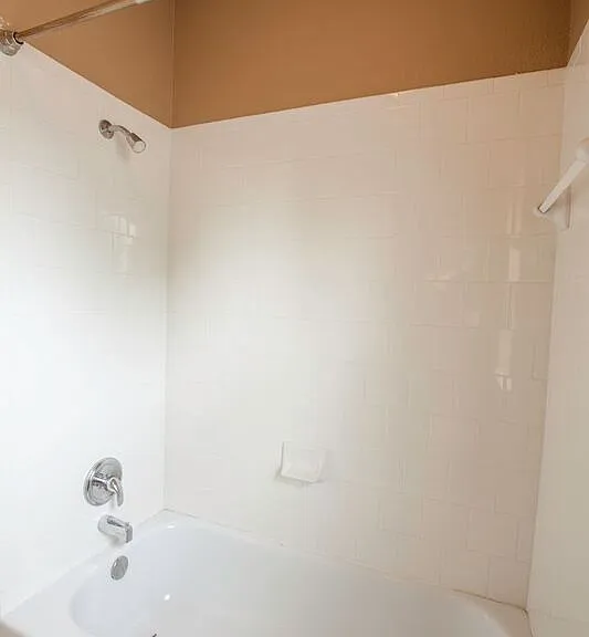 11544 Blackhawk Dr — Photo 4