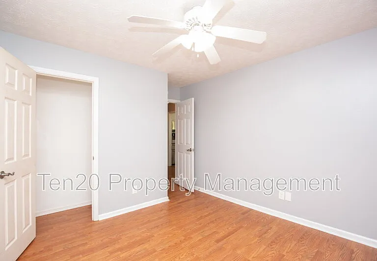 11406 Mehaffey Rd — Photo 10