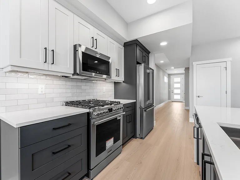 16457 NW Liberty St #1 — Photo 11