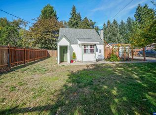 1075 Vista Ave SE, Salem, OR