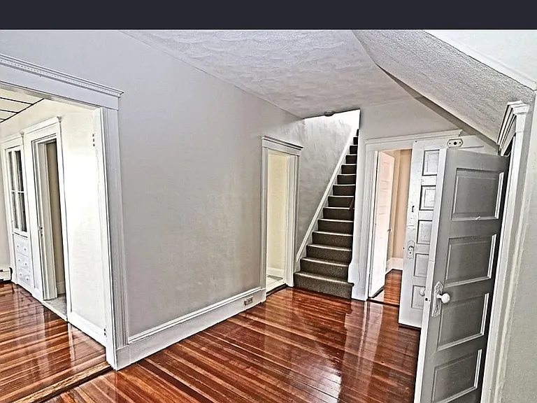 39 Wilshire St #1 — Photo 1