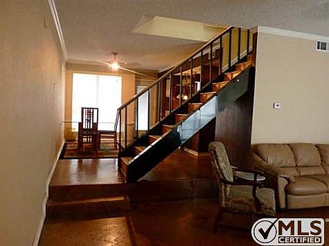 4th image of 5750 Phoenix Dr #A