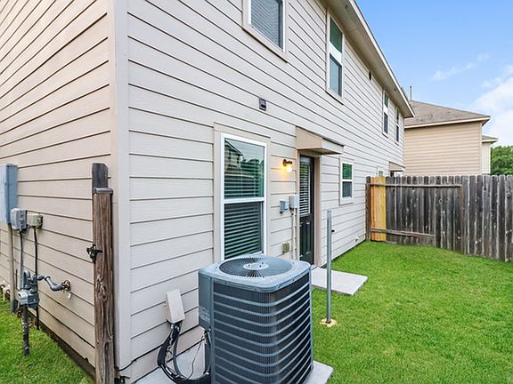 5th image of 13015 Bella Vida Ln