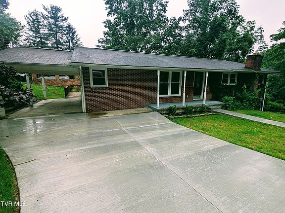 3rd image of 427 Hagan Ave NW