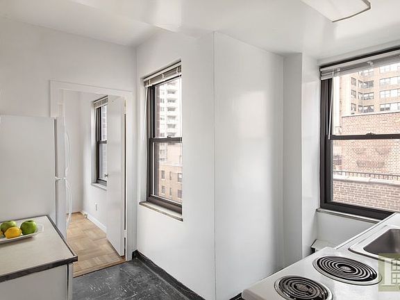 5th image of 2 Tudor City Pl APT 10HN