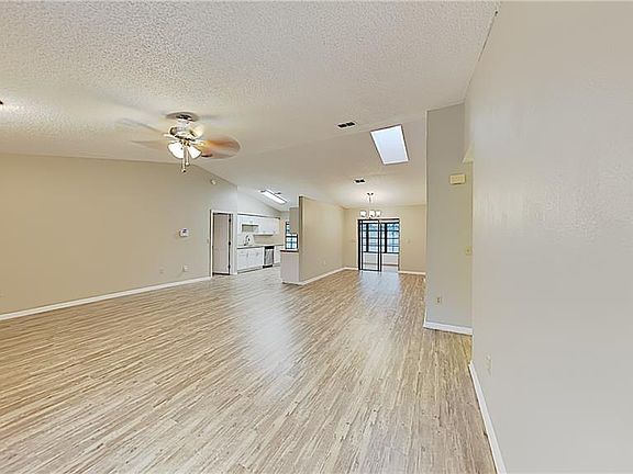 5th image of 908 San Marco Dr