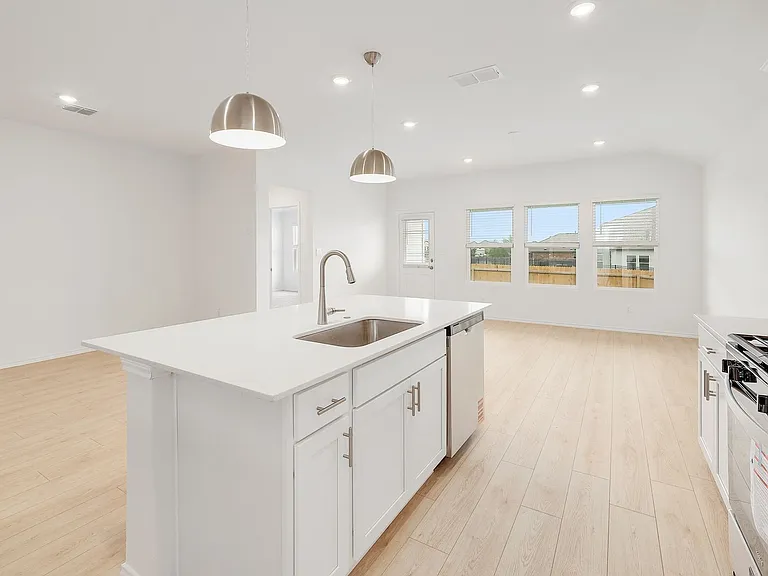 358 San Juan Trl — Photo 4