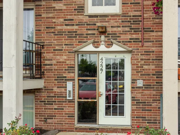 Emerald Overlook Apartments