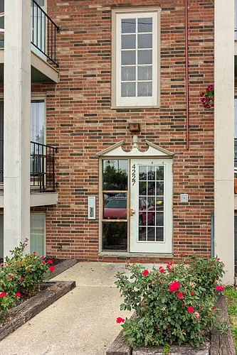 Emerald Overlook Apartments Photo 1