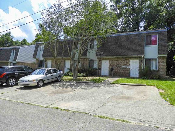 2nd image of 808 Vrogy Ct APT 4