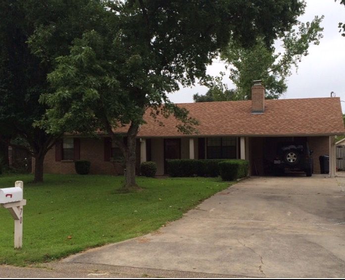 1st image of 70 Sunnybrook Cir