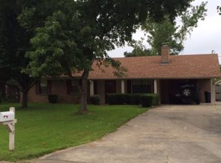 70 Sunnybrook Cir, Vicksburg, MS 39180