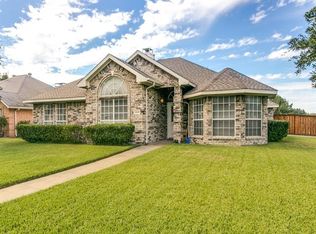 923 York St, Forney, TX