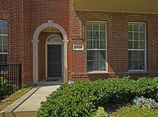 15759 Spectrum Dr, Addison, TX 75001