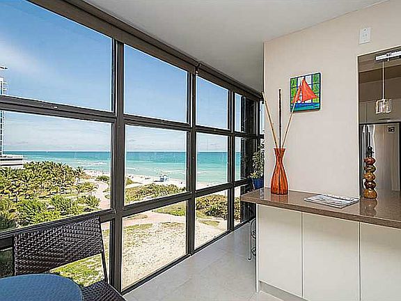 3rd image of 6423 Collins Ave APT 707