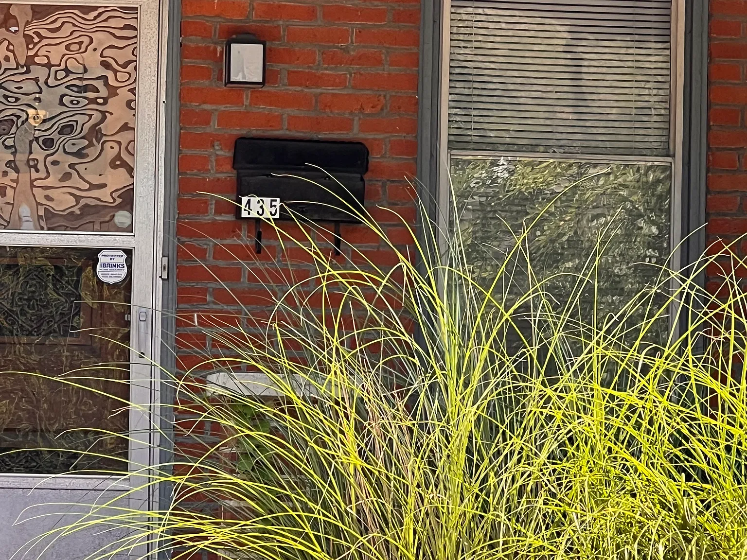 433 Reinhard Ave — Photo 1