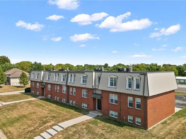 1009-1011 Frontier St, Excelsior Springs, MO 64024