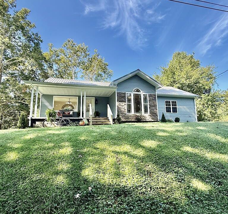 1st image of 369 Kings Addition Ln