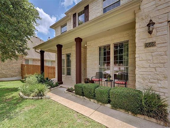 2nd image of 1609 Purple Sage Dr
