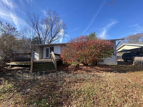 4th image of 1030 Bluefield Dr