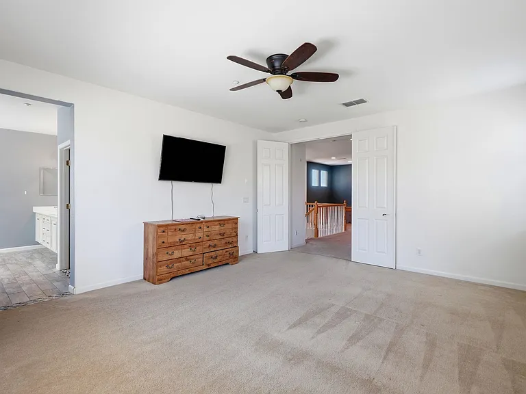 871 Larkspur Ln — Photo 35