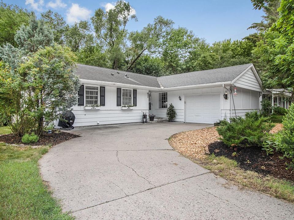 8266 Hemingway Ave S, Cottage Grove, MN 55016 Zillow