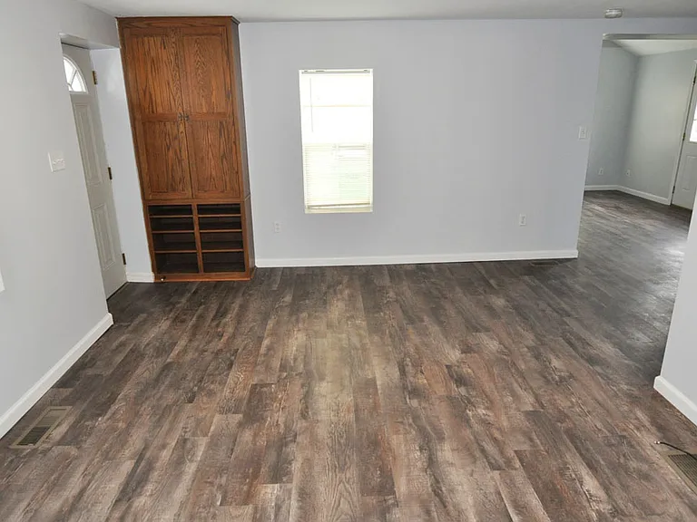 119 N Johnson Ave — Photo 7