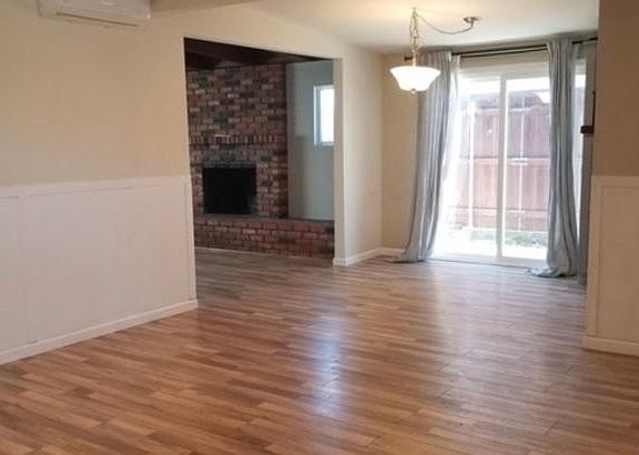 4th image of 737 Hickory Ct